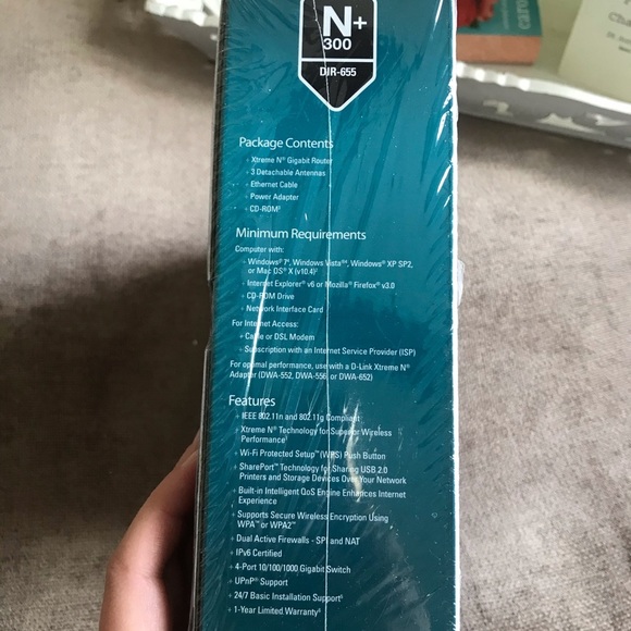 NWT D-Link Wireless Router (DIR-655) - Picture 4 of 7